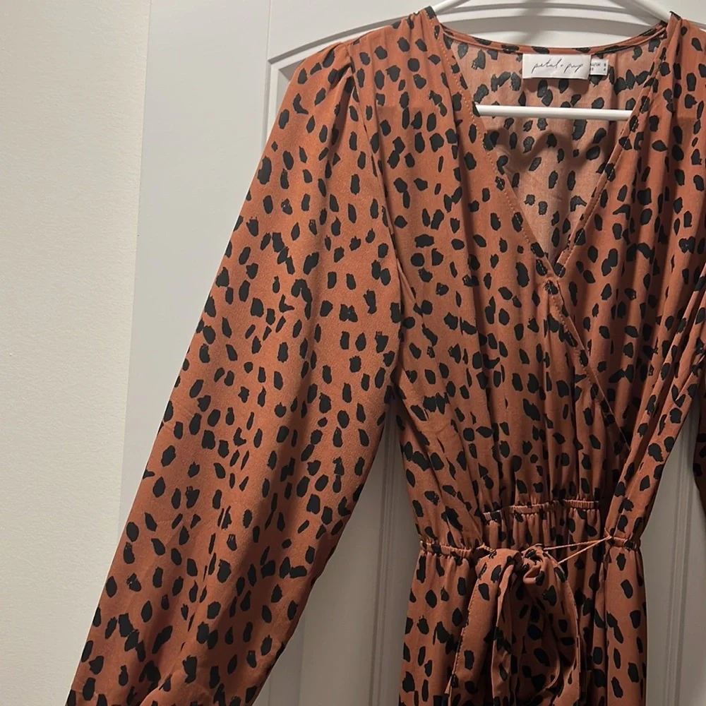 Petal & Pup Size 4 Midi Cheetah print dress worn only a few times - Picture 3 of 8